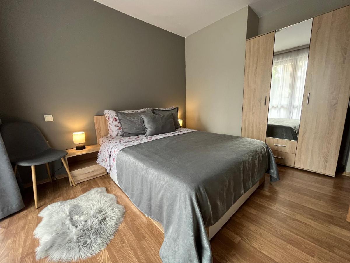 Mh Apartments Банско Екстериор снимка
